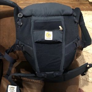 Ergo baby carrier
